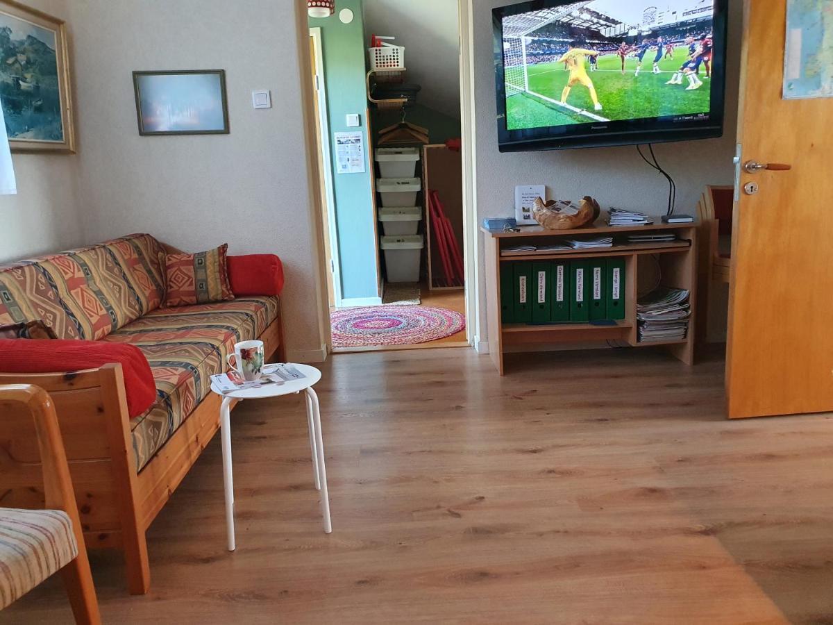 Bo Hos Nancy I Oelme * Kristinehamn